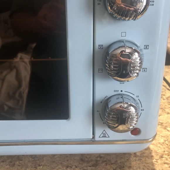 Retro style Swan Convection and Rotisserie Oven - Picture 3 of 11